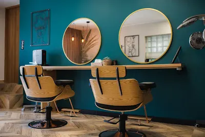 FRYZJERSTWO Olga Leśniewska